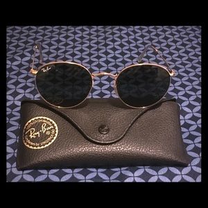 Ray Ban Round Sunglasses.